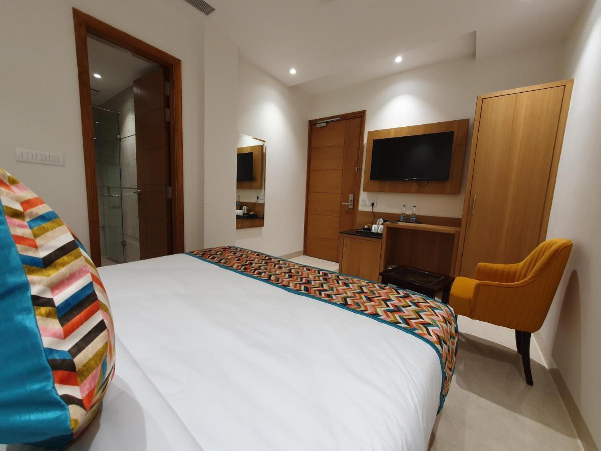 Hotel Classio Royale Амритсар Экстерьер фото