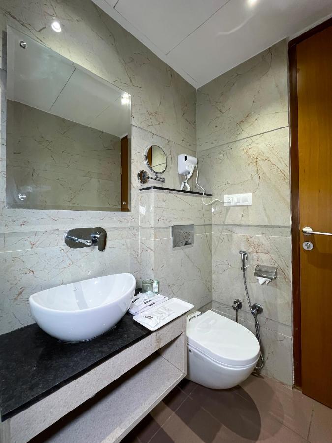 Hotel Classio Royale Амритсар Экстерьер фото