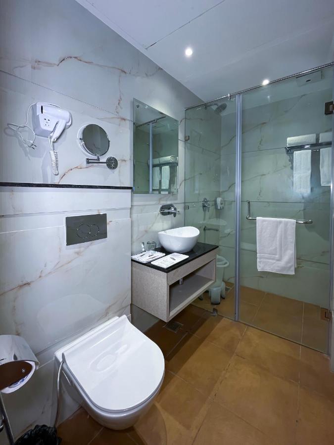 Hotel Classio Royale Амритсар Экстерьер фото